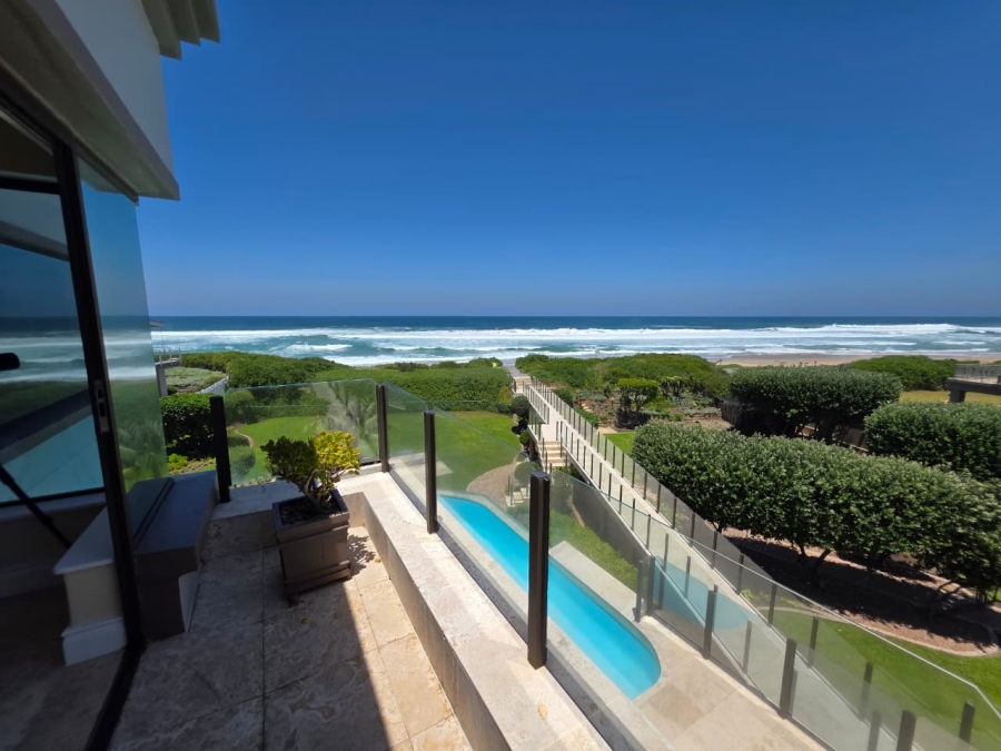 6 Bedroom Property for Sale in Myoli Beach Western Cape